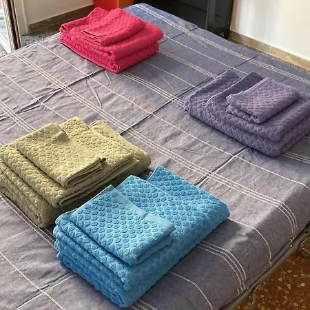 Two-minute Walk To Libia Metro Apartment