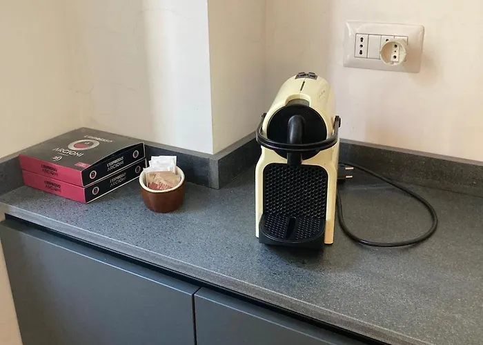 Apartment Two-minute Walk To Libia Metro Rome