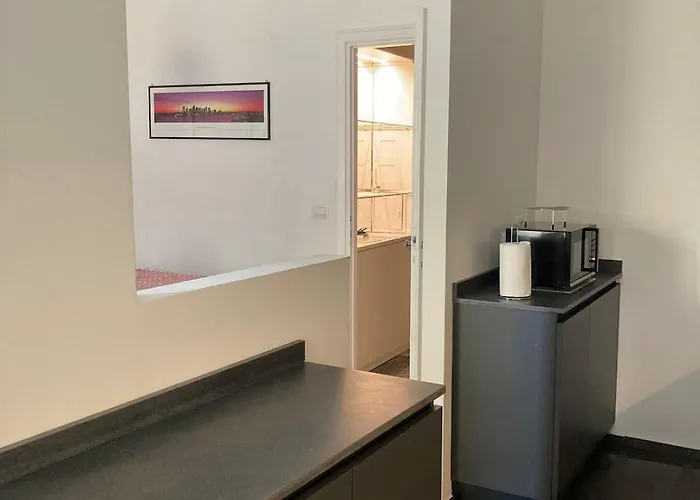 Two-minute Walk To Libia Metro Apartment