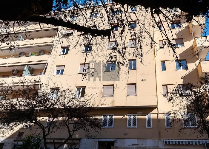 Apartamento Two-minute Walk To Libia Metro