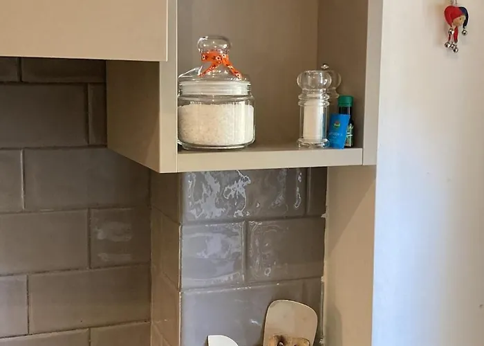 Two-minute Walk To Libia Metro Roma